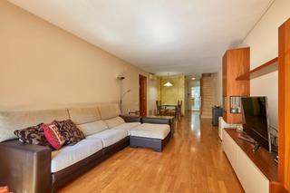 Location Duplex  Carrer de sant sebastià. Alquiler temporal hasta el 30 de junio de 2026