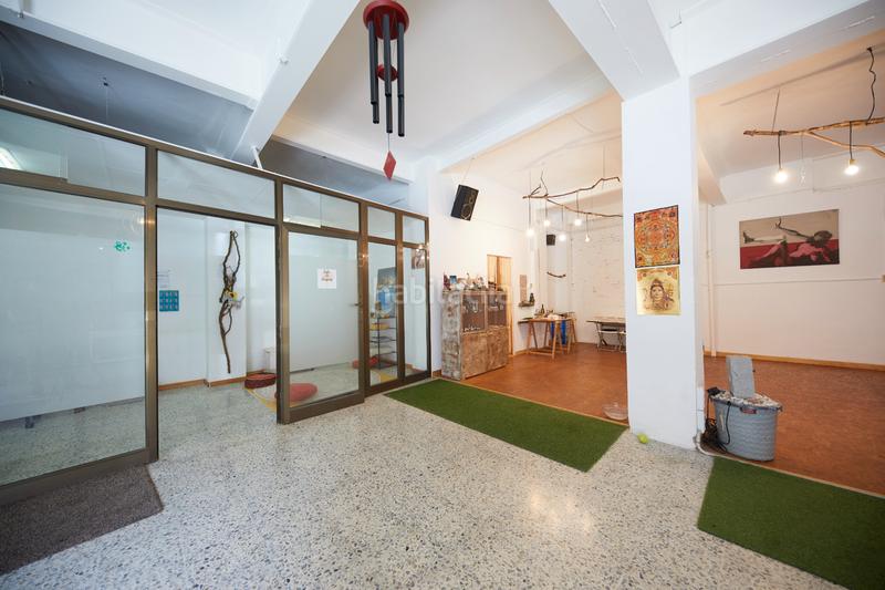 Foto 3946e115-7c84-4ad8-a075-47aeb50e4d79. Local comercial a Estruch-Eixample Prat de Llobregat (El)