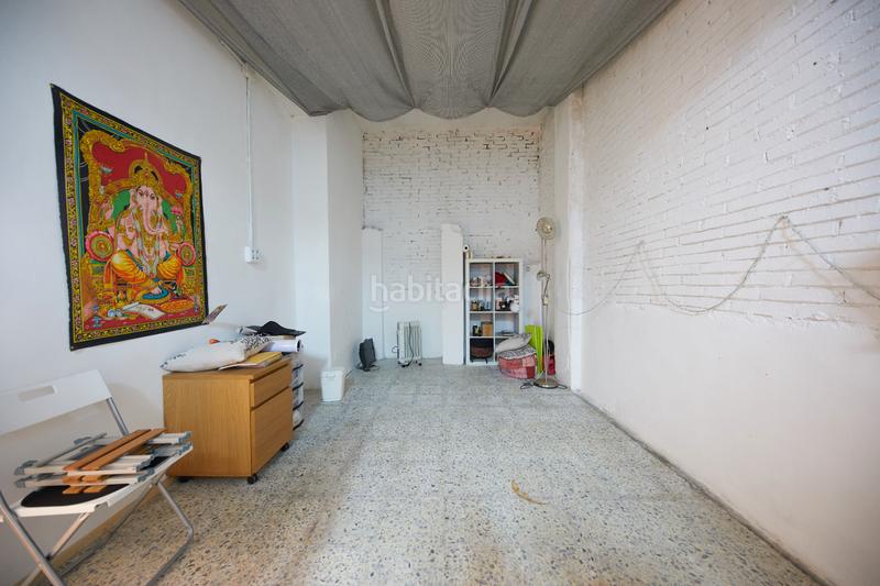 Foto 69ac737a-5ff1-403c-930e-bf03b6cb8110. Local comercial a Estruch-Eixample Prat de Llobregat (El)