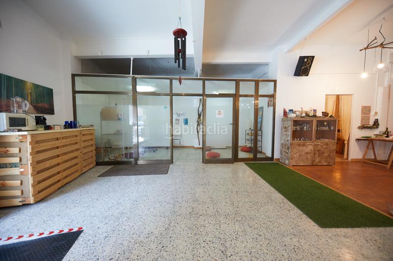 Foto 8e76e00a-de20-49d6-8405-67baf0bdd8aa. Local comercial a Estruch-Eixample Prat de Llobregat (El)