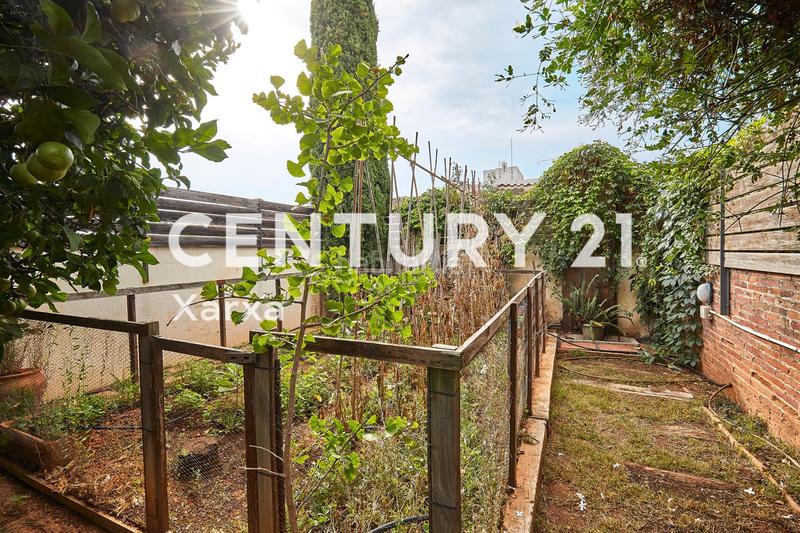 Foto 636e864e-74a3-440b-9700-2c4102835358. Casa a schiera con camino riscaldamento in Horta Barcelona