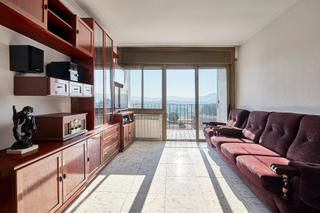 Appartement  Avinguda de catalunya. Piso todo exterior y soleado en parets del vallès