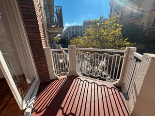 Pis  Carrer de girona. Piso en venta en l’eixample dreta, barcelona