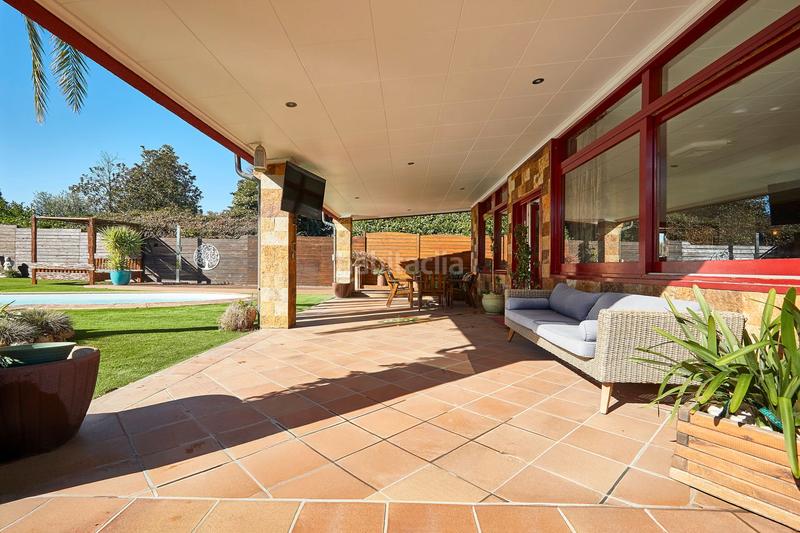 Foto 062fffbc-2b1e-4452-9403-b0128d03fa6c. Haus mit kamin heizung parking pool in Canovelles