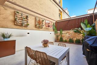 Doppelhaus  Carrer telèfon. Espectacular casa en el centro de tiana