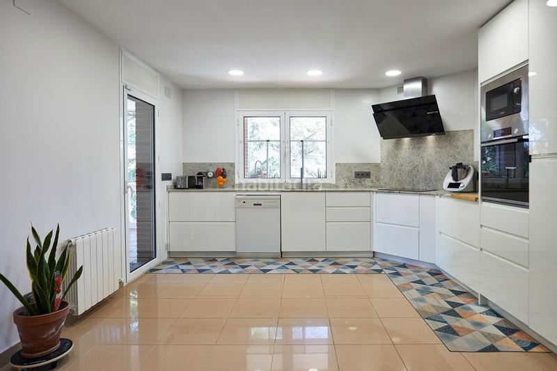 Foto 03f93ba1-4b54-421b-a753-3ceb120b665e. Maison avec chauffage parking piscine dans Santa Maria-Terra Nostra Montcada i Reixac