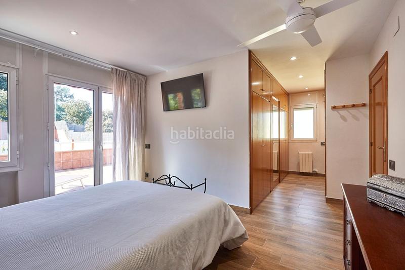 Foto 533b39be-8542-4cfe-9647-cea2c9ca64f9. Maison avec chauffage parking piscine dans Santa Maria-Terra Nostra Montcada i Reixac