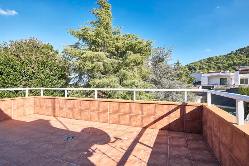 Foto 535b91d6-68e5-4801-80c6-5b6c8da0c86c. Maison avec chauffage parking piscine dans Santa Maria-Terra Nostra Montcada i Reixac