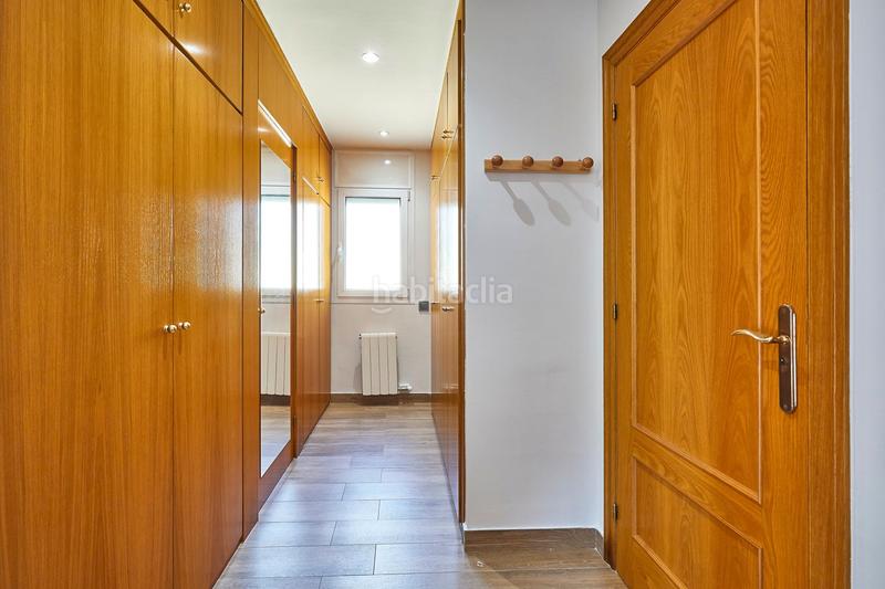 Foto 9a877847-b135-4765-8da0-4a0c6be83170. Maison avec chauffage parking piscine dans Santa Maria-Terra Nostra Montcada i Reixac