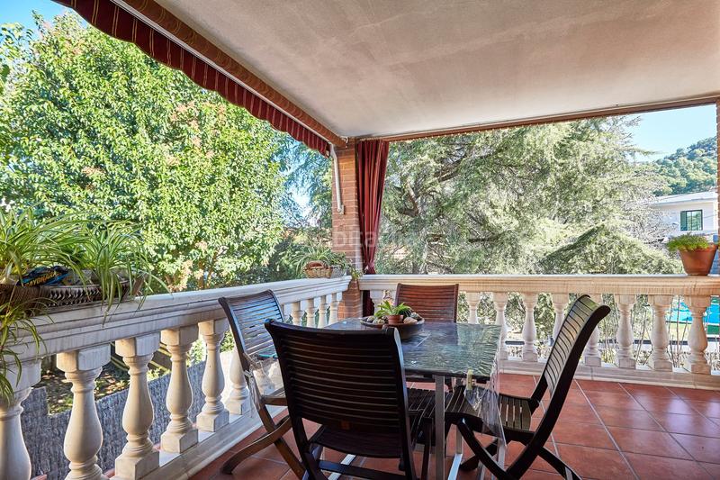 Foto bd092436-fbbe-40d8-a66a-b930380c87ea. Maison avec chauffage parking piscine dans Santa Maria-Terra Nostra Montcada i Reixac