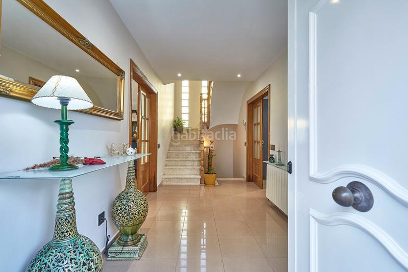 Foto f0cfa100-e248-4423-be3c-feb4abf72a0d. Maison avec chauffage parking piscine dans Santa Maria-Terra Nostra Montcada i Reixac