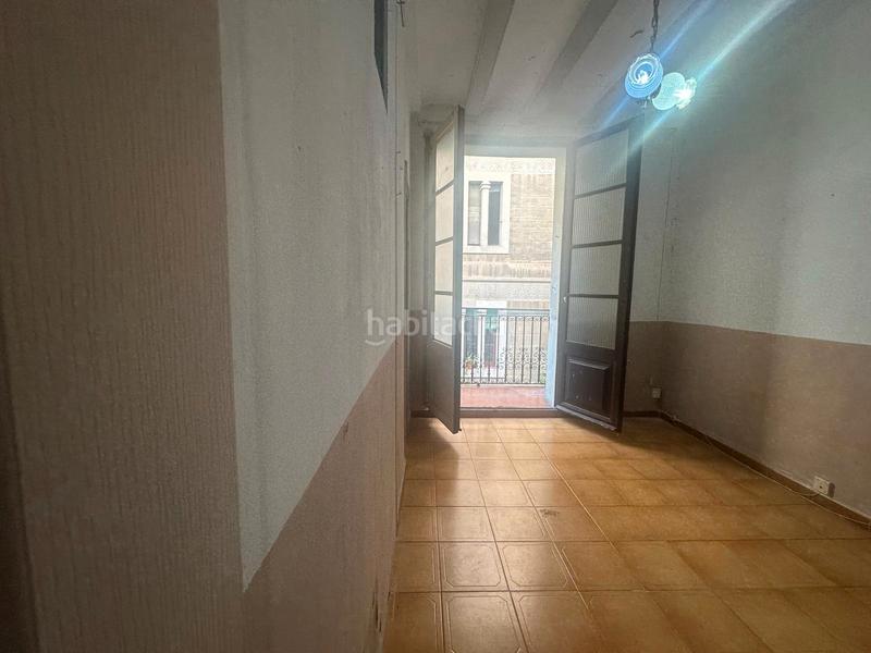 Foto 31892e12-9c5c-4f1d-927c-1d48e07d2f6c. Piso  a reformar en ciutat vella en Raval Barcelona