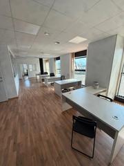 Location Bureau  Carrer de la bobinadora. Oficina de alto standing en edificio emblemático blaumar – matar