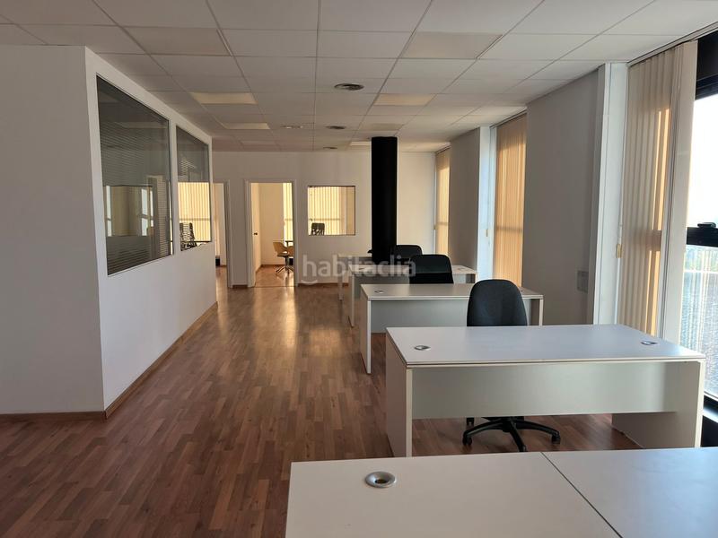 Foto 3e7d8414-b8ce-4682-b843-4bef0f405d88. Rent office space in Pla d'en Boet Mataró