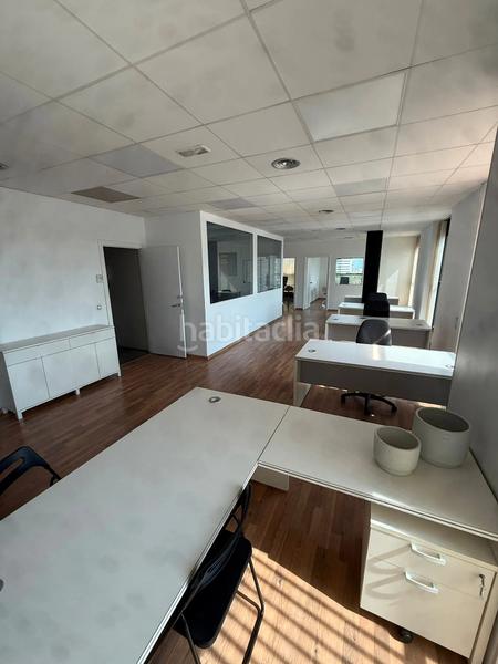 Foto 458e70a1-f2fe-4e67-a406-785c3887e418. Rent office space in Pla d'en Boet Mataró