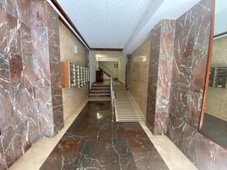 Piso  Carrer de nicaragua. Piso con gran potencial en les corts – carrer nicaragua