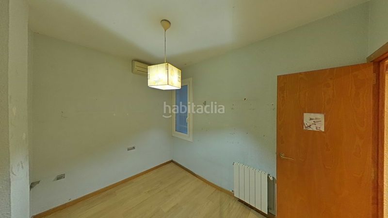 Foto 0335a6cc-b9bb-4d00-9b63-29ce35b3eb8e. Pis a Poblenou Barcelona