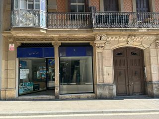 Local Comercial a Calle de Gravina