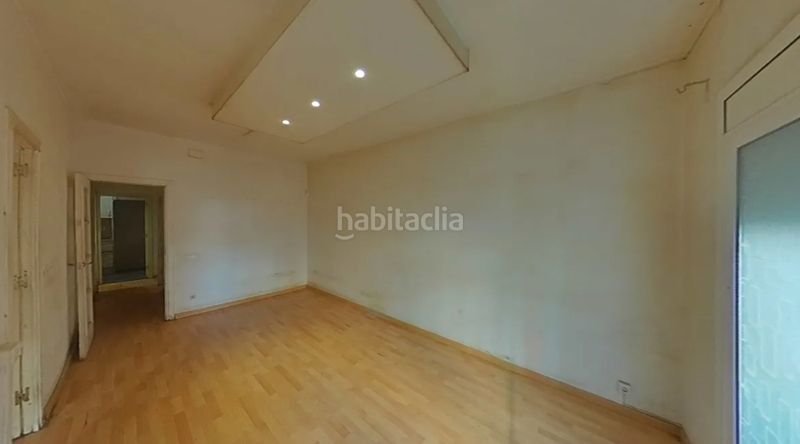 Foto e5131cef-b79a-41e1-a9d4-8a888c60ef09. Pis a Sants-Badal Barcelona