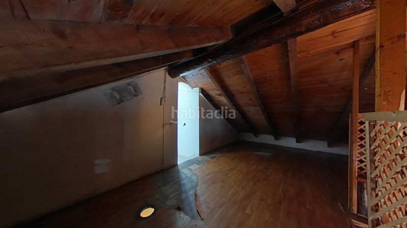 Foto ae61e60a-3189-4764-b12d-43856cff4ffe. Casa amb aparcament a Mediona