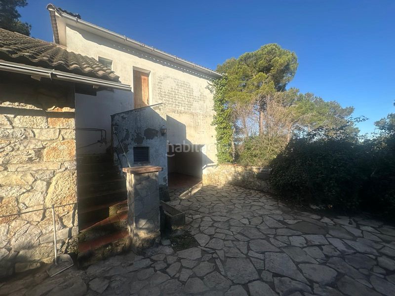Foto e40bcc62-bdcb-44fe-8788-305e83ca544f. Casa amb aparcament a Mediona