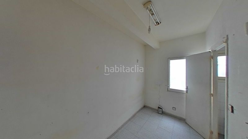 Foto c18dbfc6-a960-4f2c-bc83-78d17b7807da. Estudi a El Clot Barcelona