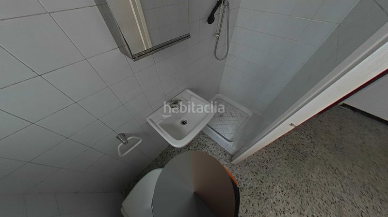 Foto 170a1e02-c107-439f-a40c-72d55b0ef800. Estudi a El Clot Barcelona