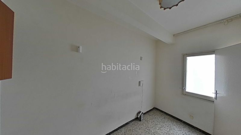 Foto 2d681cb1-adb8-4737-b757-c7275e32f6cf. Estudi a El Clot Barcelona