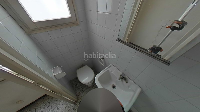 Foto 4005f1b6-3c5d-4f9d-a39f-38289ad9fdc7. Estudi a El Clot Barcelona