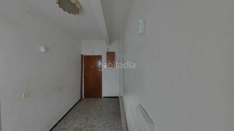 Foto 9789d525-badd-4960-a3fa-de676fe257ae. Estudi a El Clot Barcelona