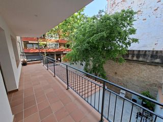 Rent Flat  Rambla de salvador samà