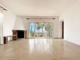 Casa  Carrer cau ferrat. Tu casa con infinitas posibilidades