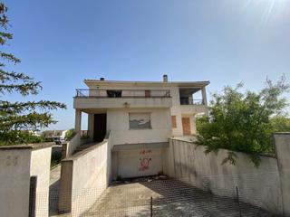 House  Carrer de les oliveres