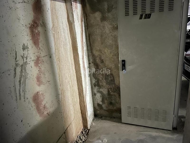 Foto 1915bfab-008a-44af-95ba-12bffdf4e017. Aparcament cotxe a Instituts-Universitat Lleida