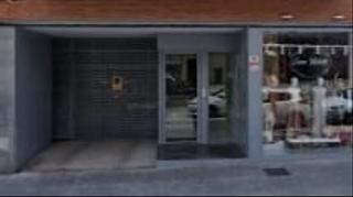 Parking voiture  Carrer major. Parking en vallirana