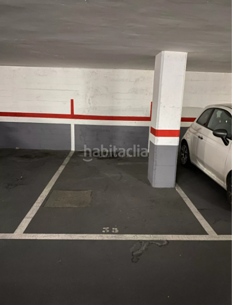 Foto 1d3e5aa5-1be0-49af-8295-9a4f61ed0c57. Parking coche garaje en calle d'entença (coche pequeño) en Barcelona