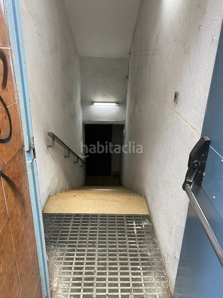 Foto fb436fc9-4b8f-4792-a3a7-d291ea9b83f2. Parking coche garaje en calle d'entença (coche pequeño) en Barcelona