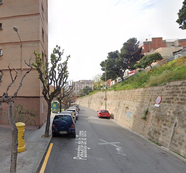 Foto b9d0fc43-a590-4916-b432-88867c0ec55f. Pis a La Salut Badalona