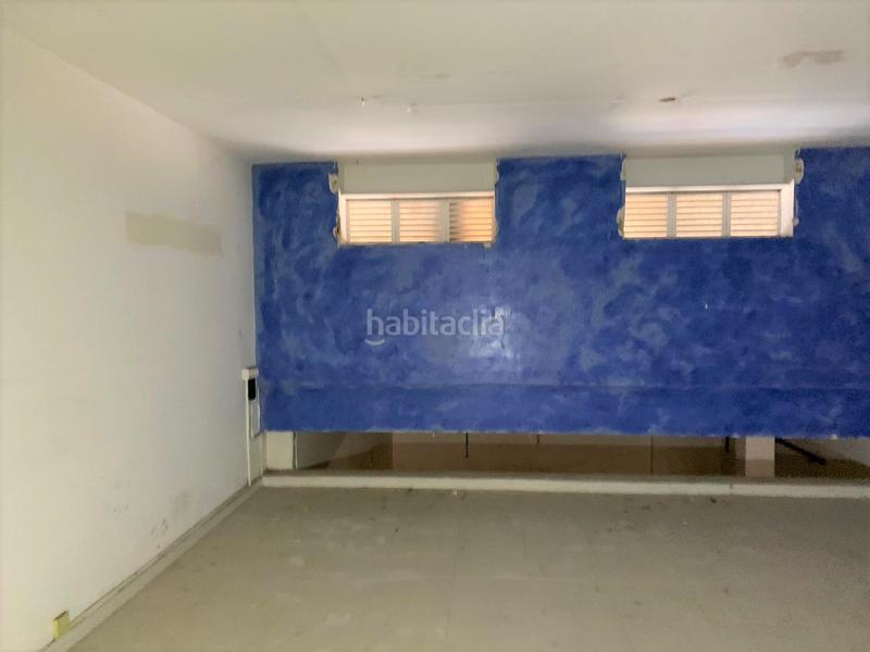 Foto 18b2b66c-8a77-46db-be06-4d3d30ea89f4. Local comercial a Centre Vendrell (El)