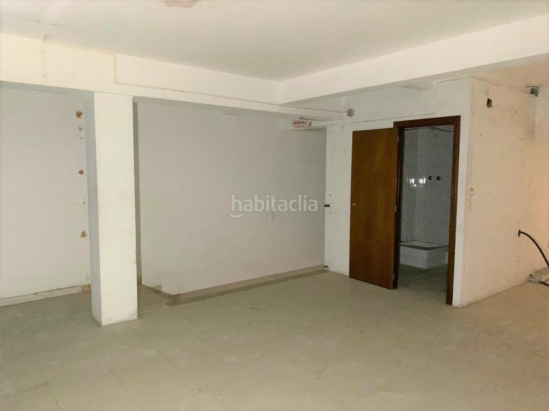 Foto ae509dbf-84ff-4956-8cc9-d39729d17366. Local comercial a Centre Vendrell (El)