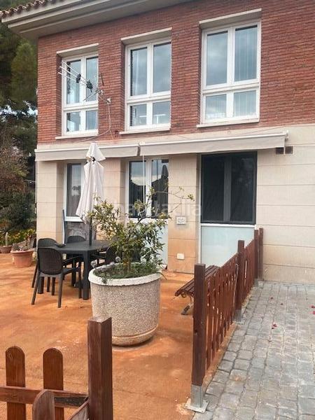 Foto e9a15679-119a-4fb3-b32a-e6225a6c3afd. Alquiler piso  de alquiler con terraza y vistas espectaculares en Garriga (La)
