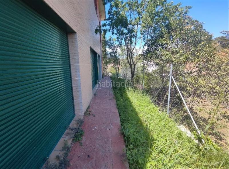 Foto 6664c21e-fdea-49e3-bdcb-cd83cc8865c6. Casa adossada a Olèrdola