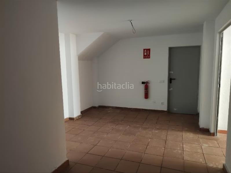 Foto eecee251-7b66-4ba6-b5eb-2f8efb9425e9. Casa adossada a Olèrdola