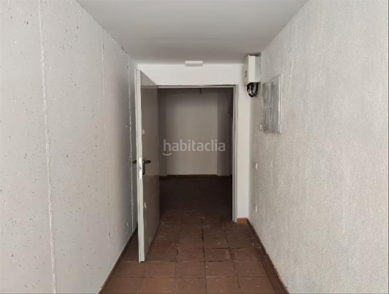 Foto f89da90b-9be1-4c50-b451-58e5e1795d58. Casa adossada a Olèrdola