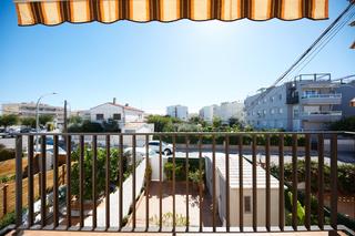 Maison jumelée  Carrer del vendrell. Casa pintoresca al lado de la playa de cubelles