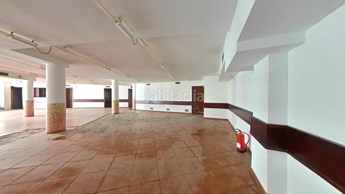 Foto 7eaa09b6-bd60-4a58-a30f-d6a1da5bbf89. Local comercial a Zona Industrial Prat de Llobregat (El)