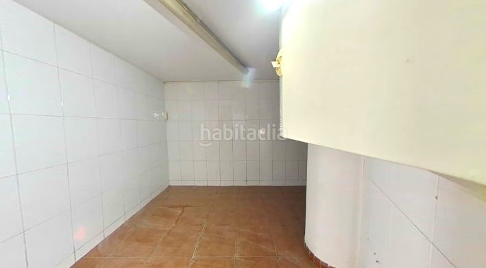 Foto b9ae7452-3123-429c-bfd1-ed8c85956d9e. Local comercial a Zona Industrial Prat de Llobregat (El)