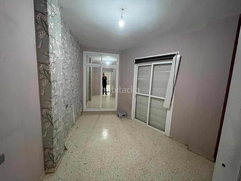 Foto 57f2b1a0-2394-42c1-80cb-d0520e4ab405. Casa adosada duplex en Avenida de Rota Chipiona