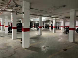 Posto auto in Calle praga 24. Plazas de parking a buen precio