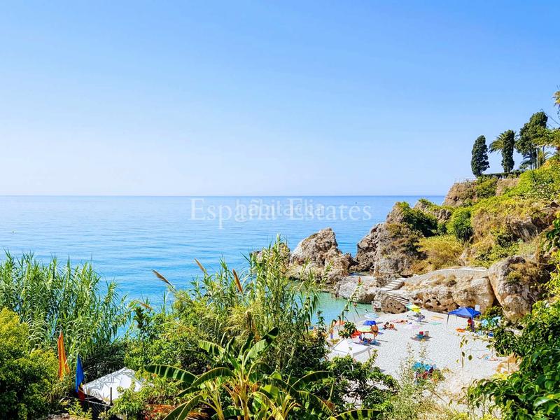 Foto 214bfe4e-9821-4f53-99ee-a402ceaf278b. Chalet dans avenida chimenea 36 dans Burriana Nerja